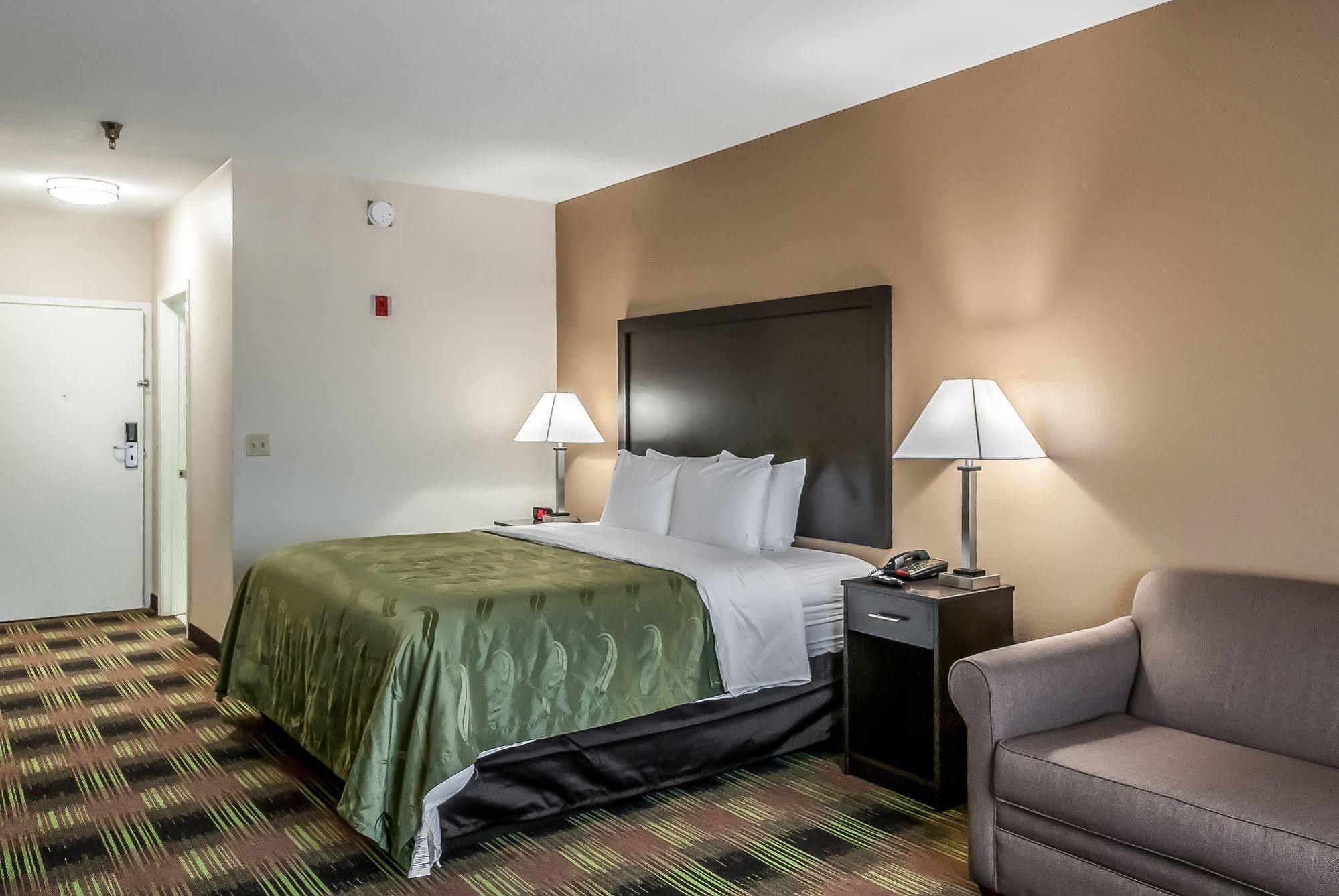 Hotel La Quinta New Orleans Esterno foto